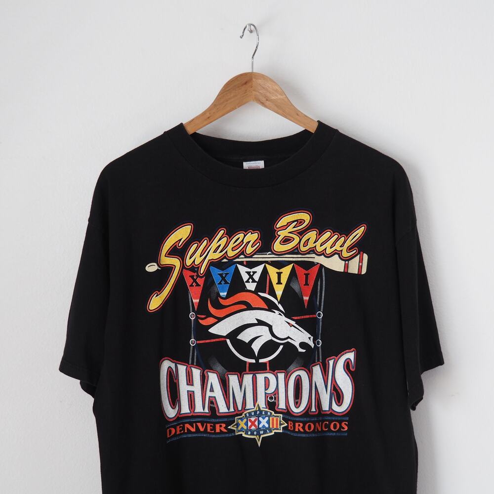Super Bowl XXXII Champions Denver Broncos Shirt - Sz.XL